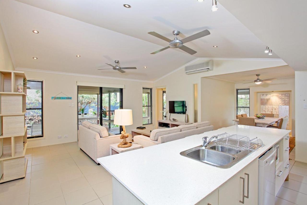 6 Orania Court Rainbow Shores Rainbow Beach Dış mekan fotoğraf